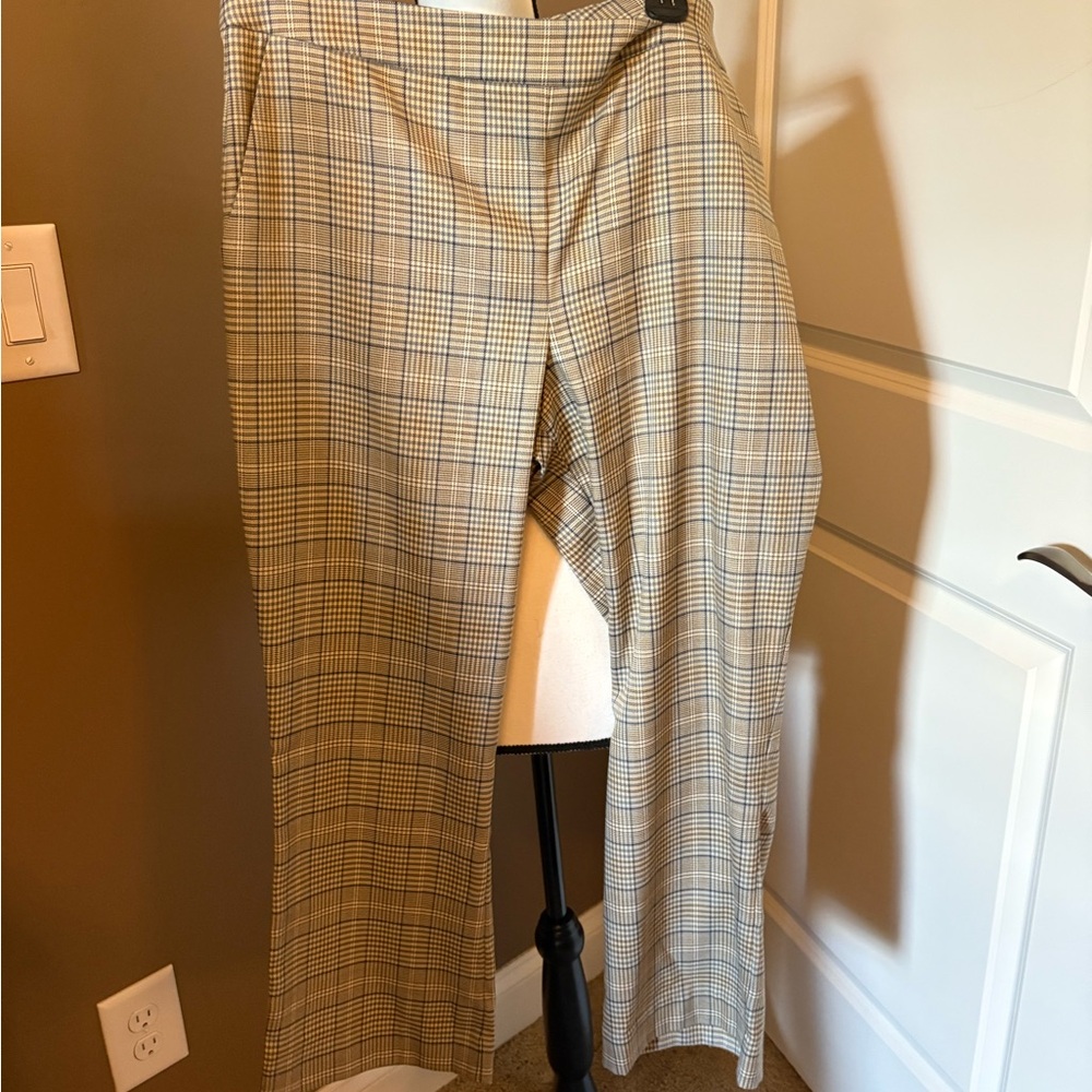 Tribute Trouser CAbi Checkered Pants in Tan and Black